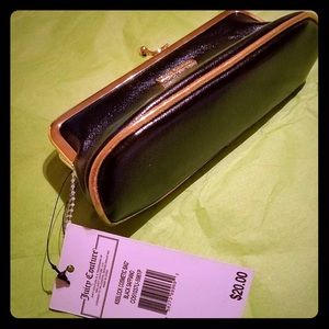 NEW!!! Juicy Couture cosmetic bag.